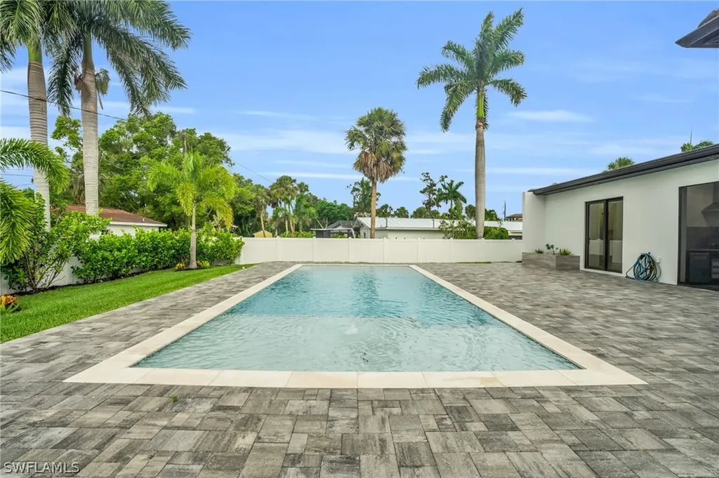 1324 Longwood Drive Fort Myers FL 33919