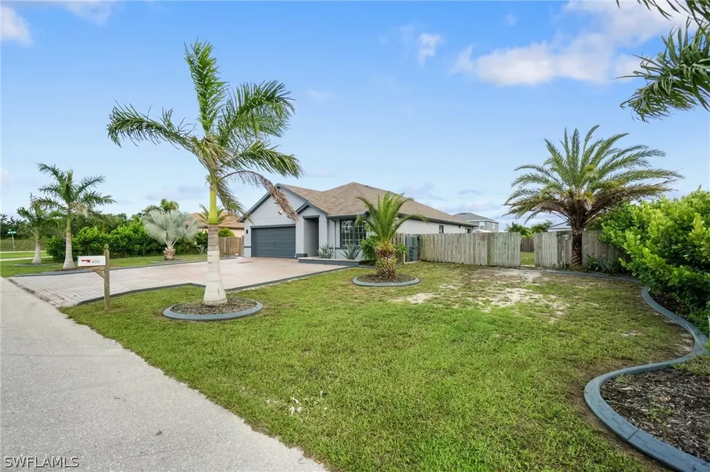 602 SW 25th Street Cape Coral FL 33914