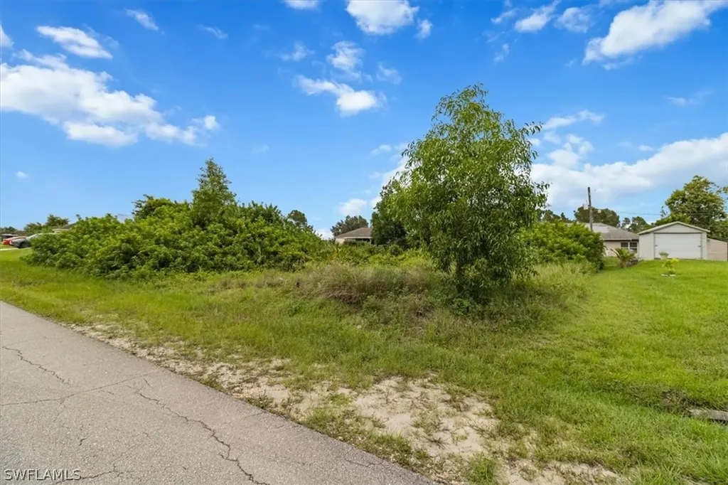 3912 18th Street W Lehigh Acres FL 33971