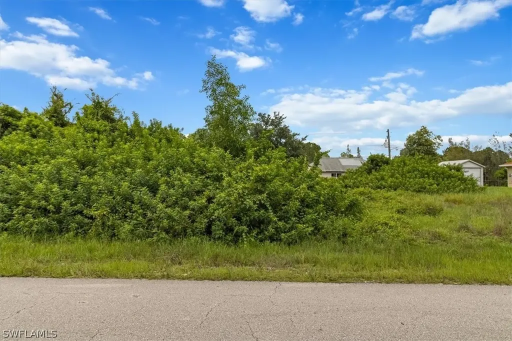 3912 18th Street W Lehigh Acres FL 33971