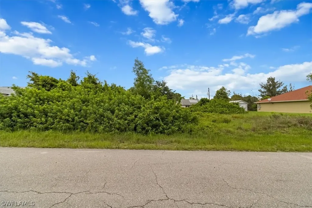 3912 18th Street W Lehigh Acres FL 33971