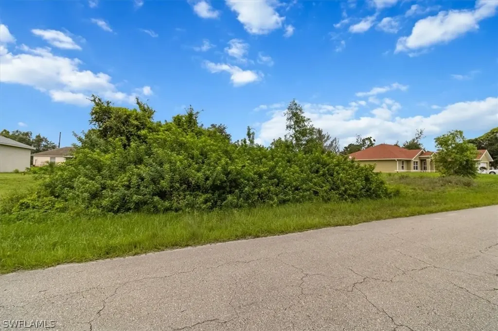 3912 18th Street W Lehigh Acres FL 33971