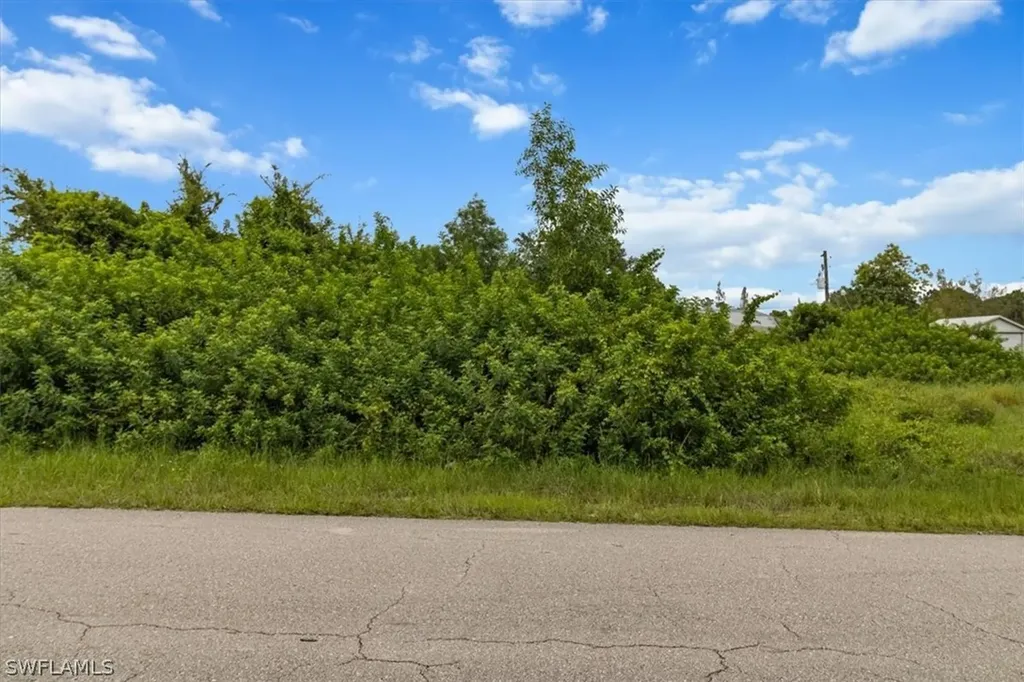 3912 18th Street W Lehigh Acres FL 33971