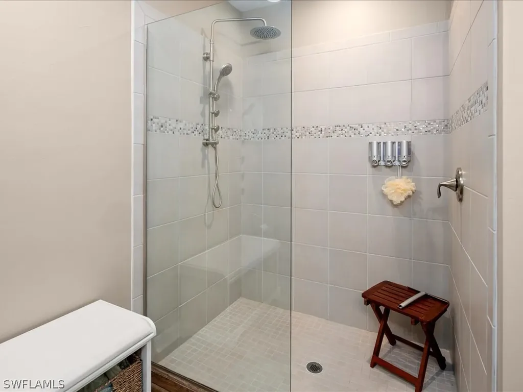 14798 Edgewater Circle Naples FL 34114