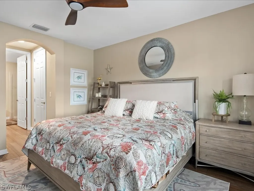 14798 Edgewater Circle Naples FL 34114