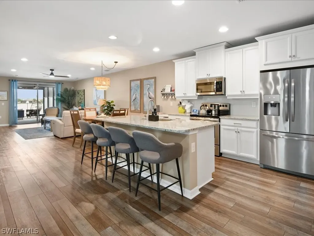 14798 Edgewater Circle Naples FL 34114