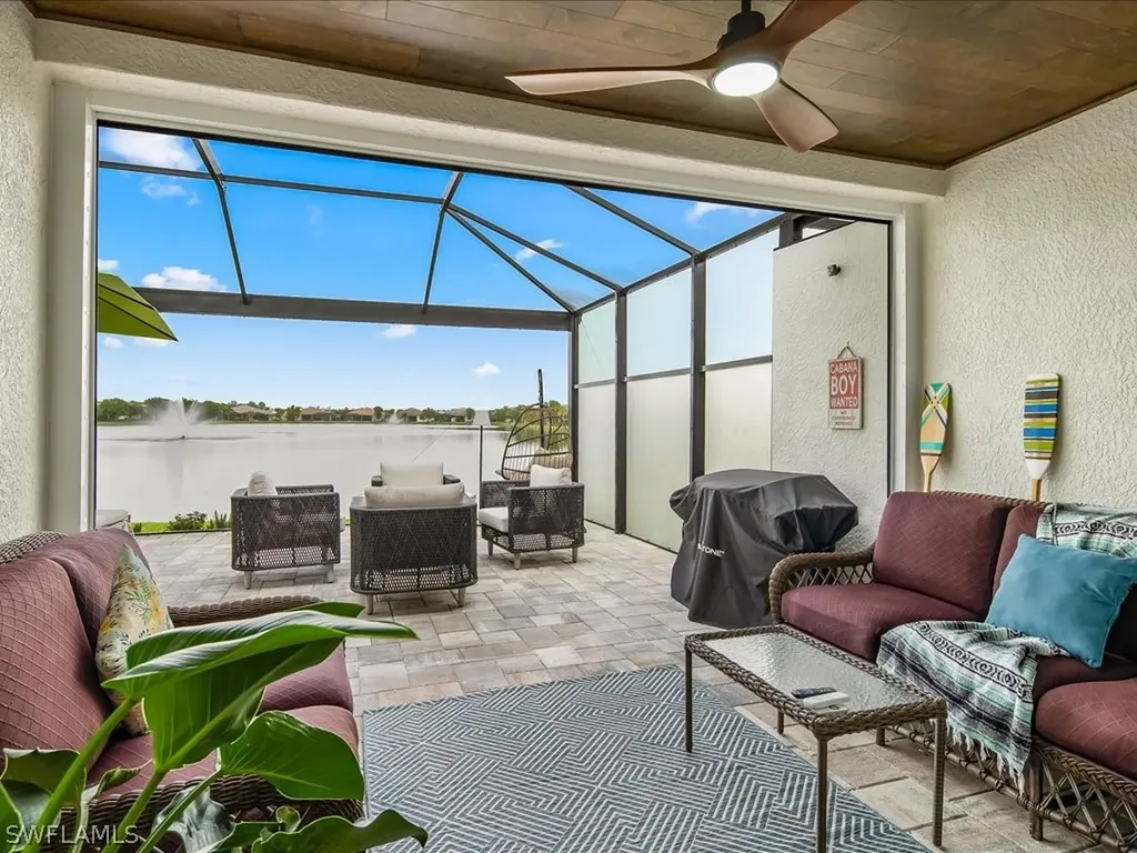 14798 Edgewater Circle Naples FL 34114