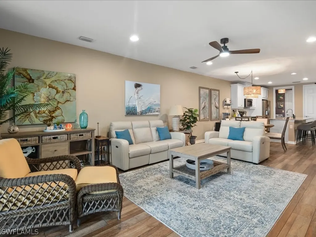 14798 Edgewater Circle Naples FL 34114