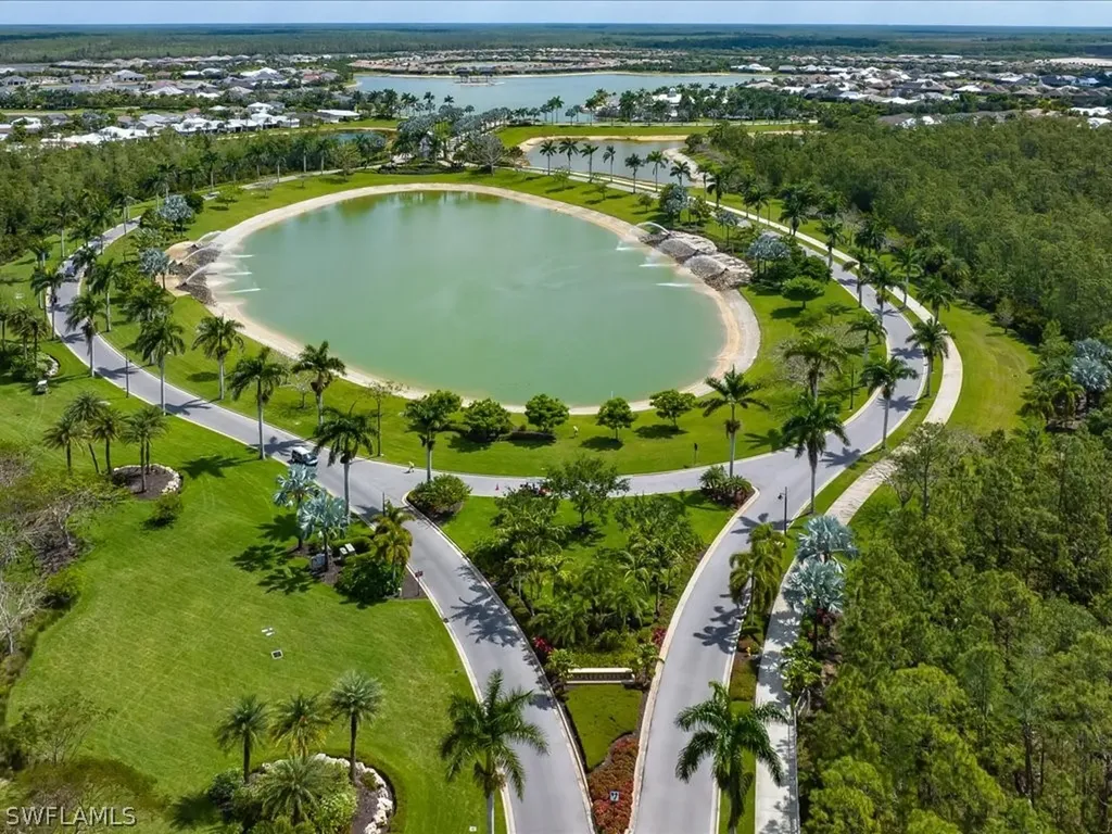 14798 Edgewater Circle Naples FL 34114