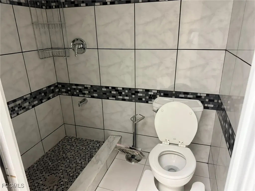 829 SW 47th Terrace Cape Coral FL 33914