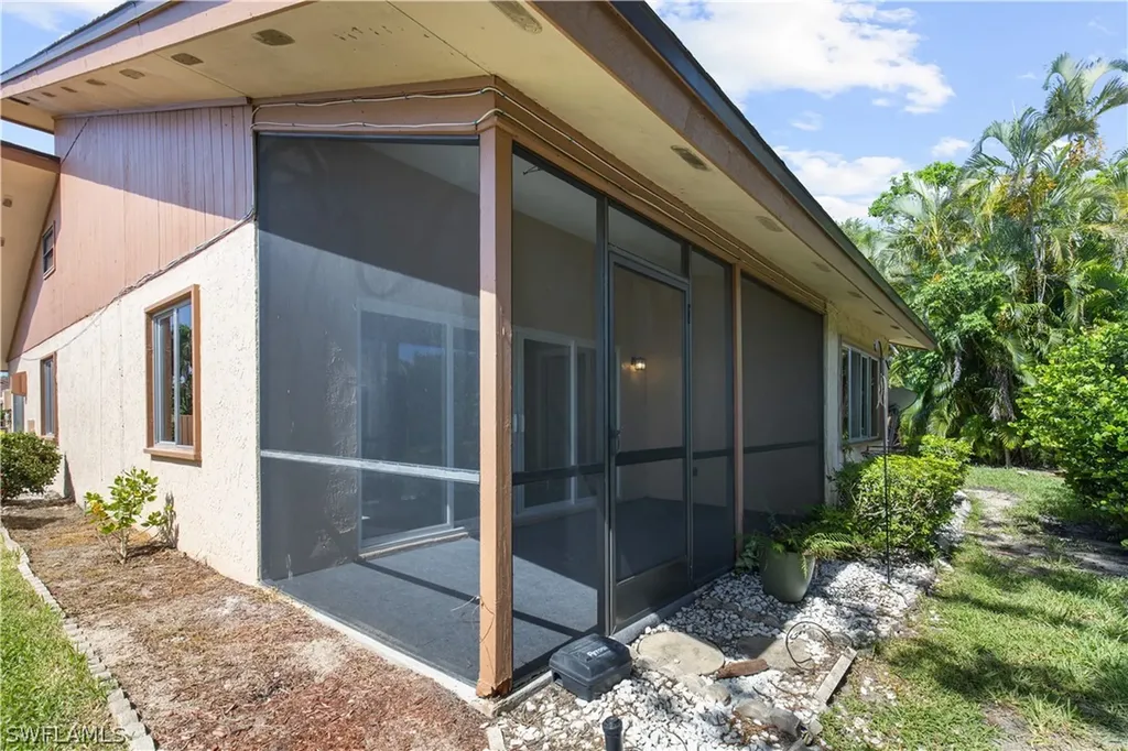 6491 Royal Woods Drive Fort Myers FL 33908