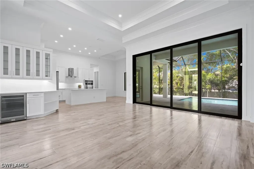 82 Tahiti Road Marco Island FL 34145