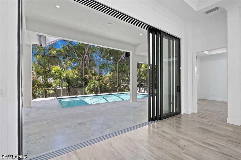 82 Tahiti Road Marco Island FL 34145