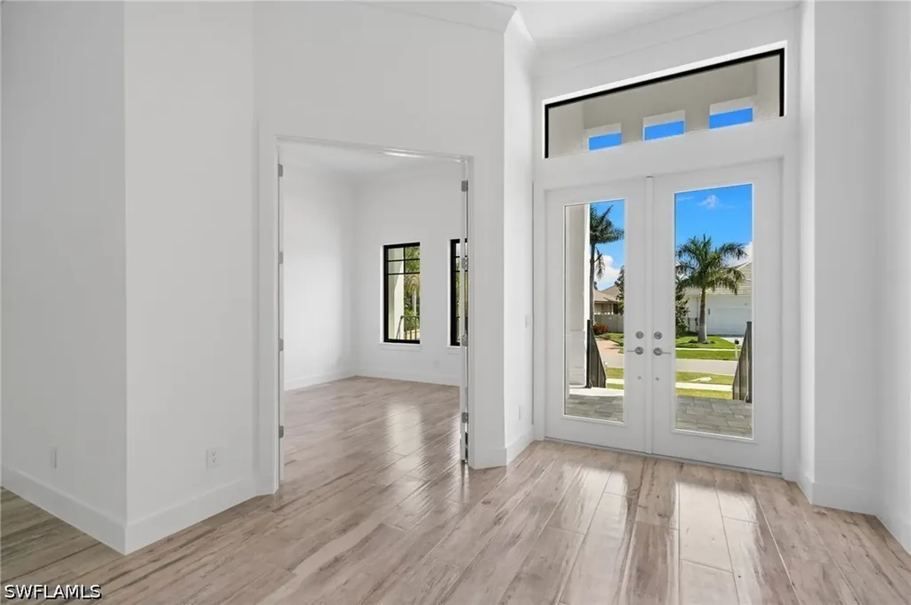 82 Tahiti Road Marco Island FL 34145