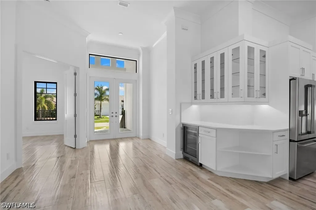 82 Tahiti Road Marco Island FL 34145