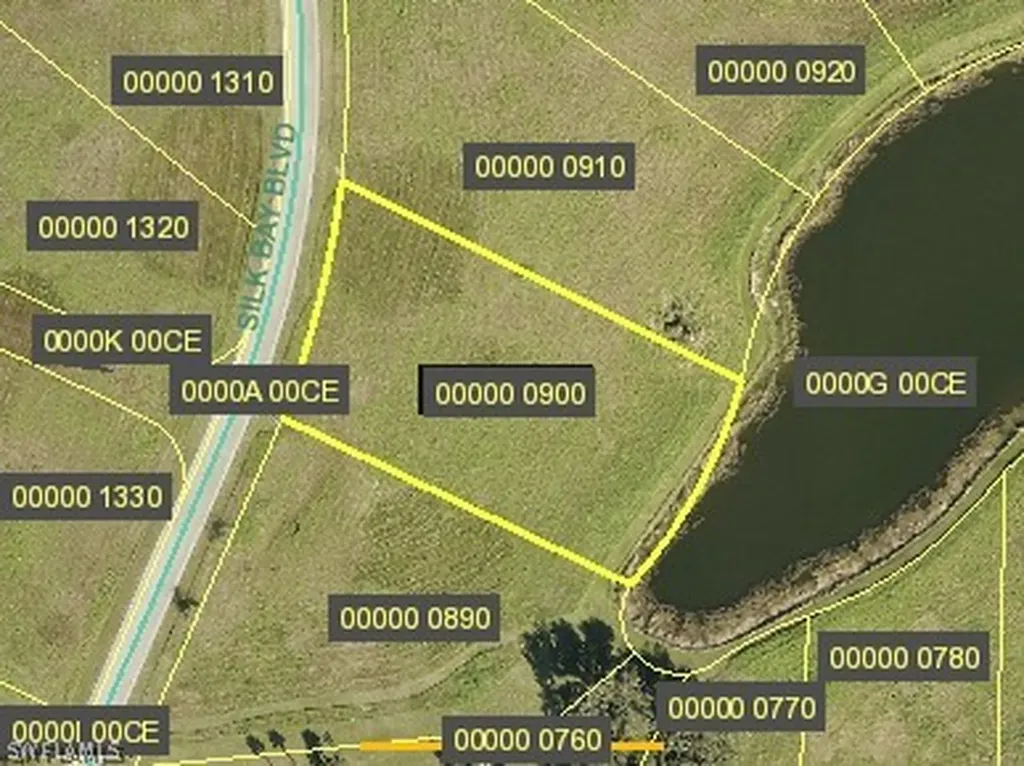 2121 Silk Bay Boulevard Alva FL 33920