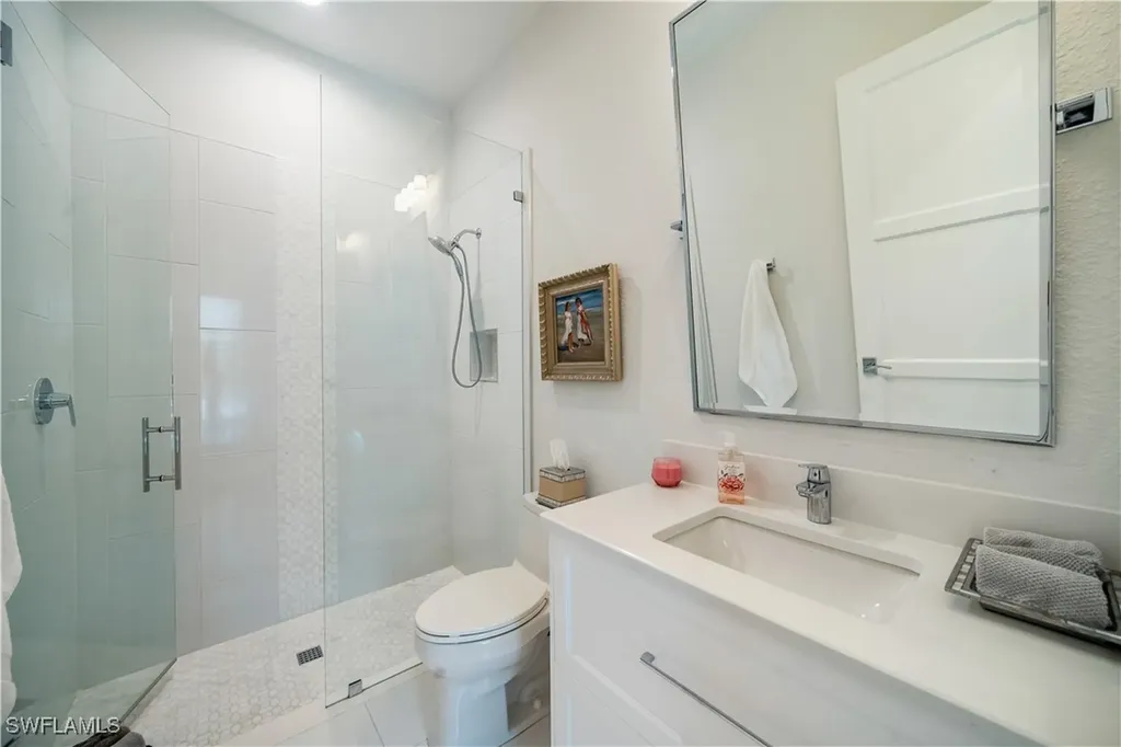 5174 Kensington High Street Naples FL 34105