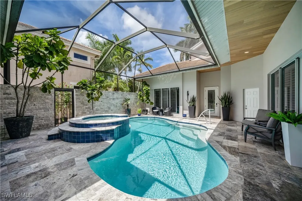 5174 Kensington High Street Naples FL 34105