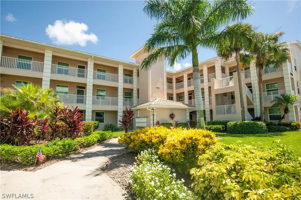 Bonita Springs FL, 9200 Highland Woods Boulevard, Unit 1307