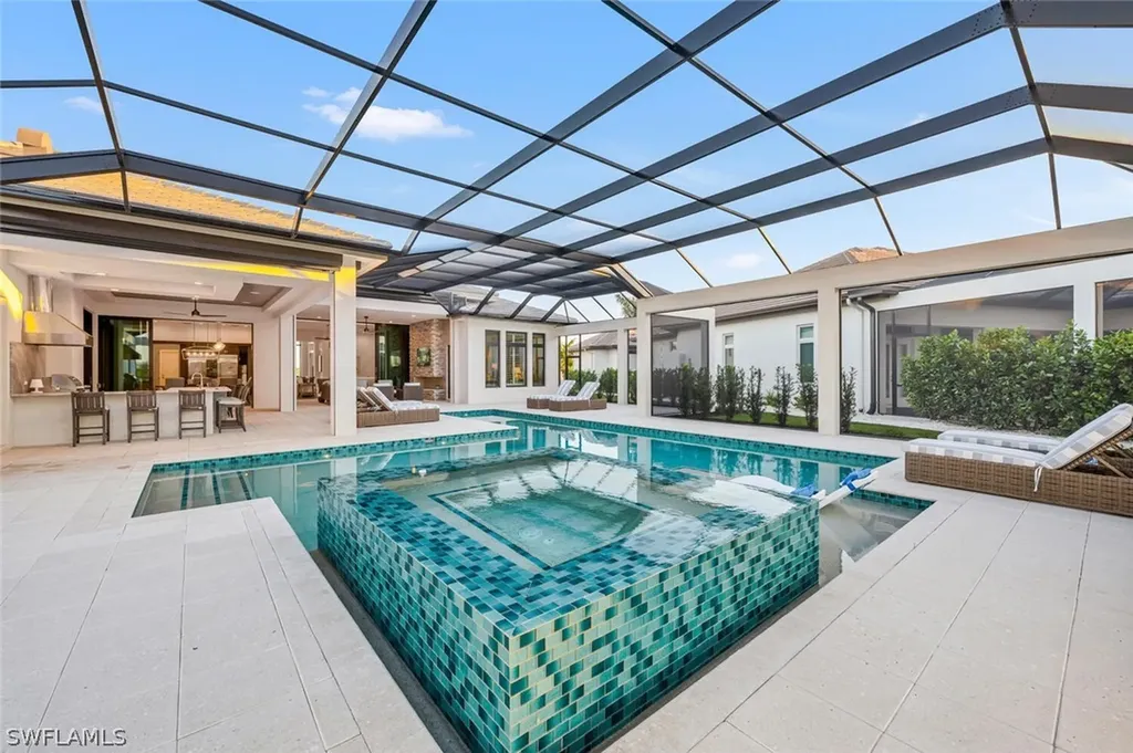 10471 Via Parma Way Miromar Lakes FL 33913