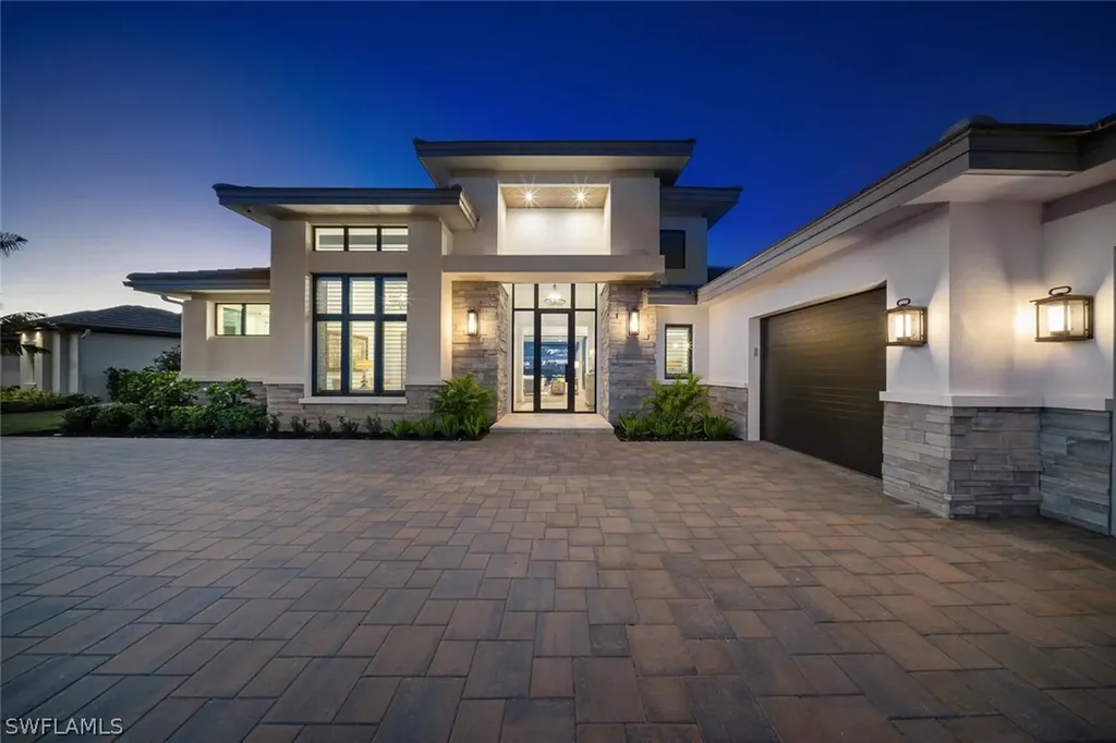 10471 Via Parma Way Miromar Lakes FL 33913
