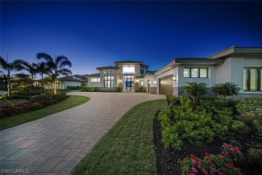 10471 Via Parma Way Miromar Lakes FL 33913
