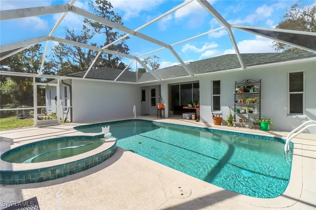 270 18th Street NE Naples FL 34120
