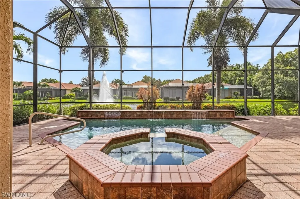 5957 Hammock Isle Circle Naples FL 34119