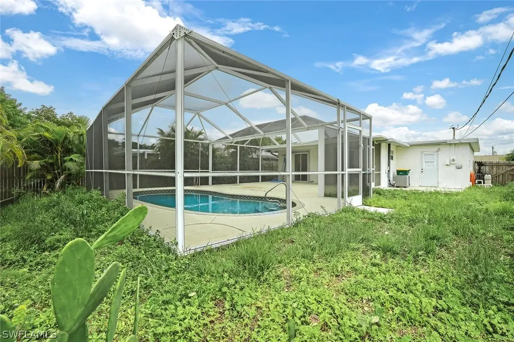 772 106th Avenue N Naples FL 34108