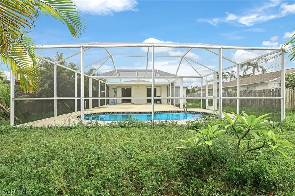 772 106th Avenue N Naples FL 34108