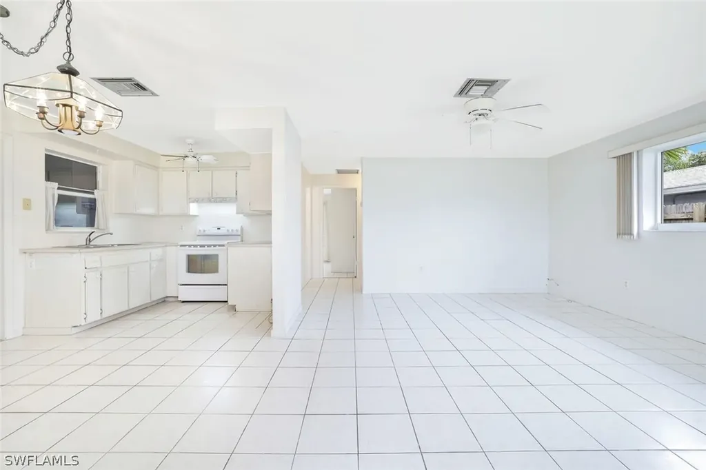 772 106th Avenue N Naples FL 34108