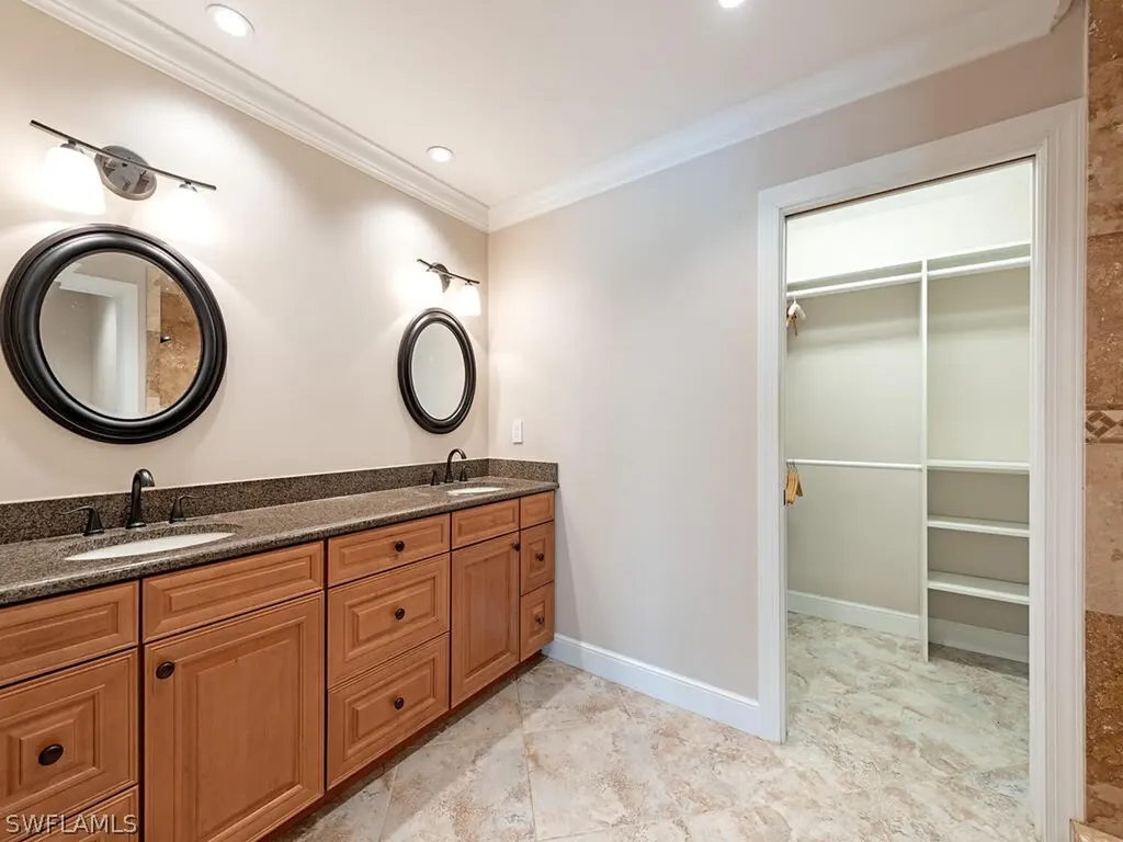 4660 7th Avenue NW Naples FL 34119