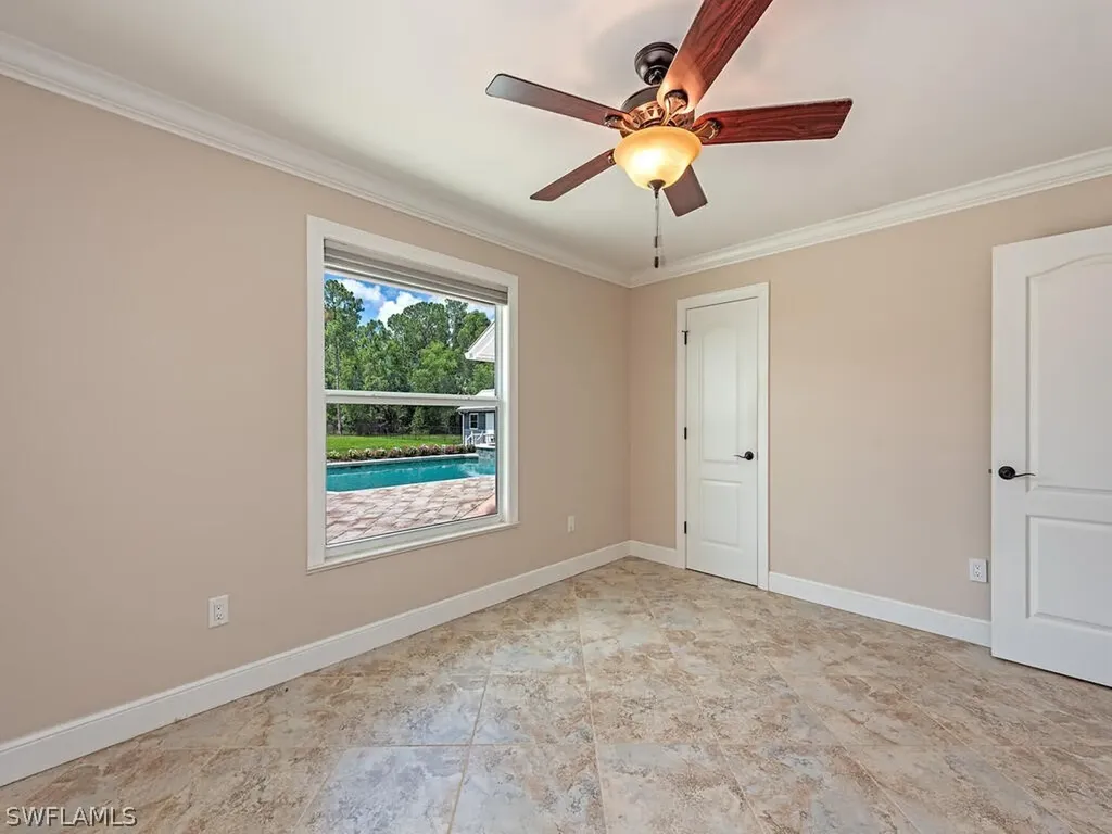 4660 7th Avenue NW Naples FL 34119