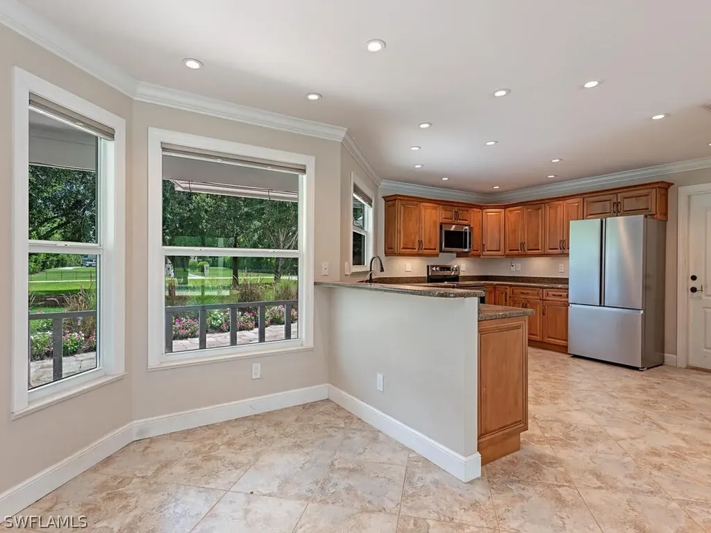 4660 7th Avenue NW Naples FL 34119