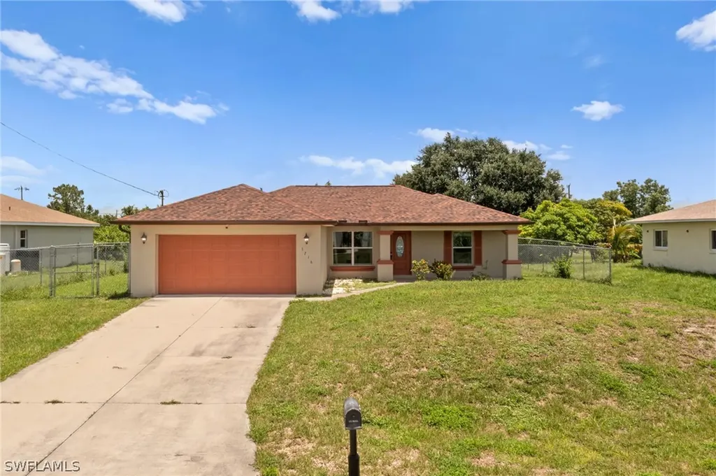 3216 15th Street SW Lehigh Acres FL 33976