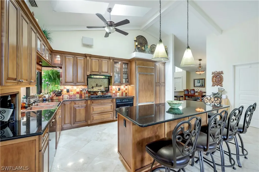 152 Oakwood Drive Naples FL 34110