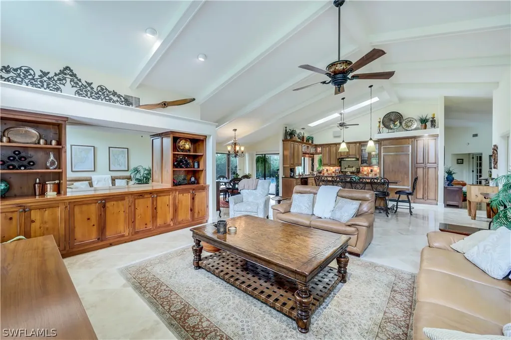 152 Oakwood Drive Naples FL 34110