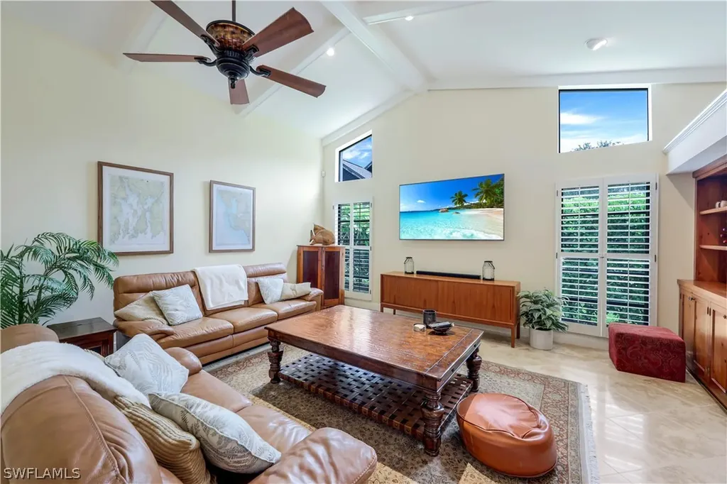 152 Oakwood Drive Naples FL 34110