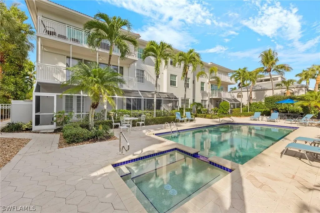 741 3rd Street S Naples FL 34102