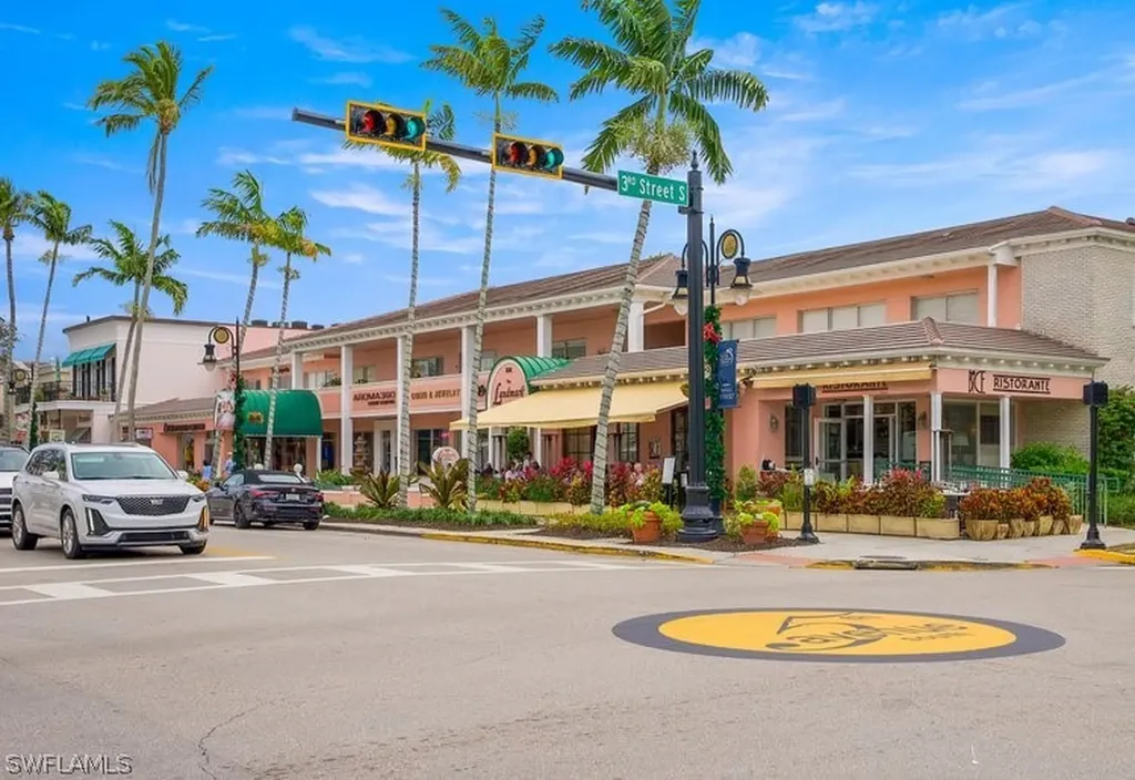 741 3rd Street S Naples FL 34102