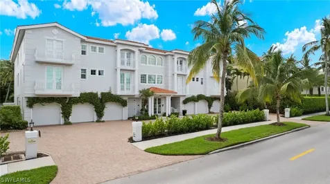 741 3RD Street S Naples FL 34102