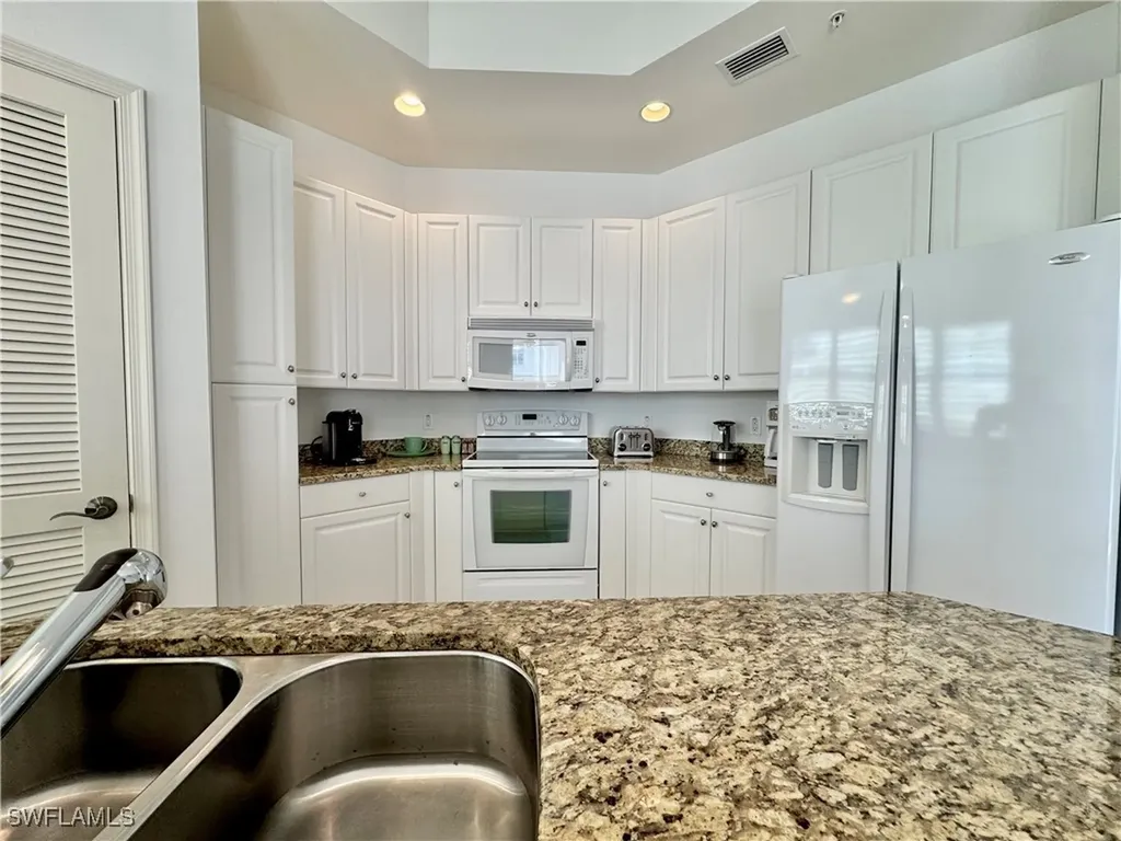 3921 Kens Way Bonita Springs FL 34134