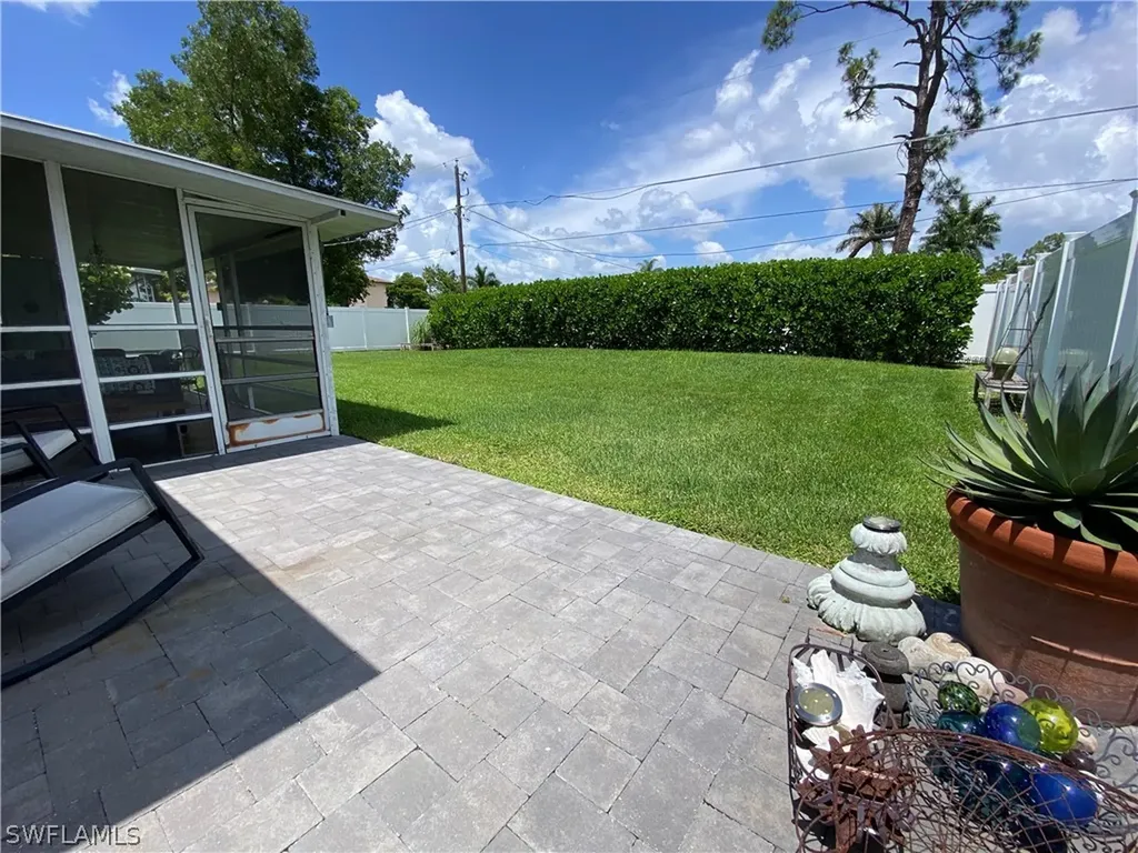 1340 West Lane Naples FL 34110