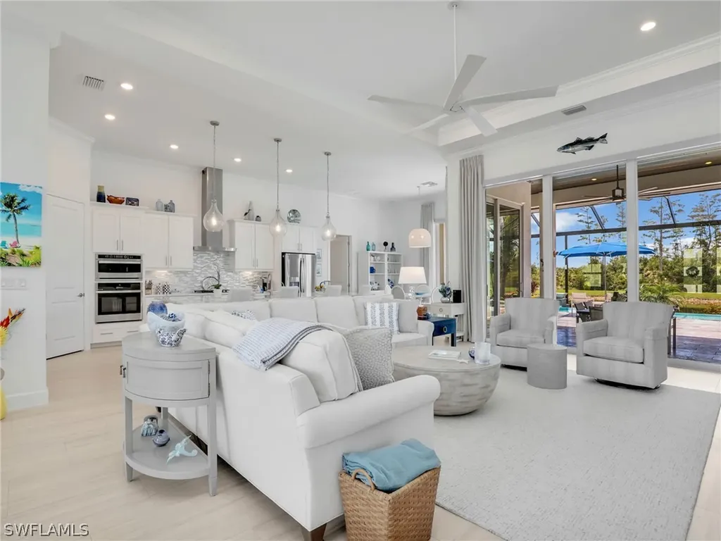 18668 Wildblue Boulevard Fort Myers FL 33913
