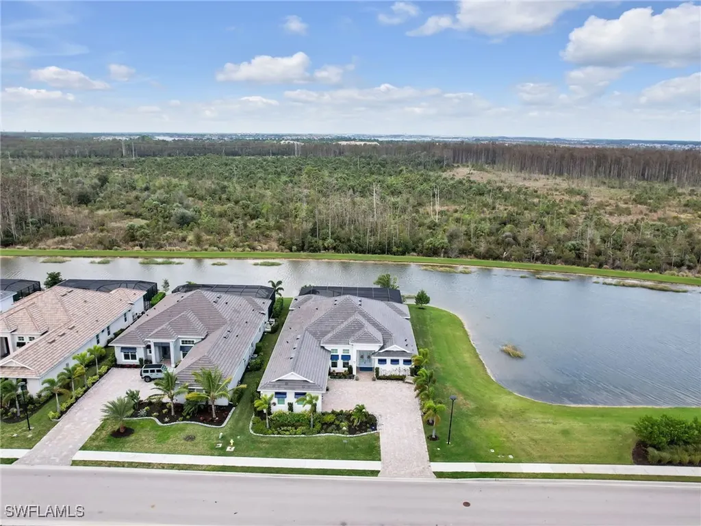18668 Wildblue Boulevard Fort Myers FL 33913