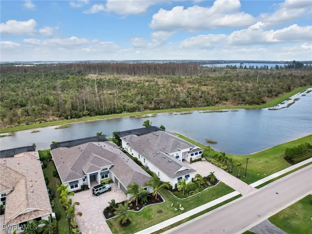 18668 Wildblue Boulevard Fort Myers FL 33913