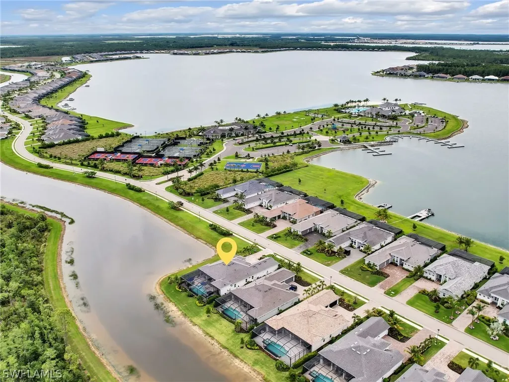 18668 Wildblue Boulevard Fort Myers FL 33913