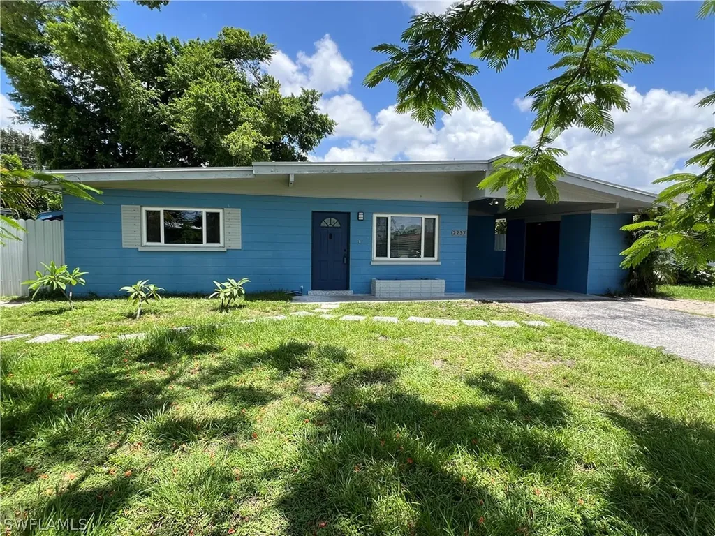 2237 Sunrise Boulevard Fort Myers FL 33907