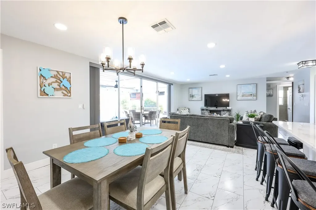 3505 SE 16th Place Cape Coral FL 33904