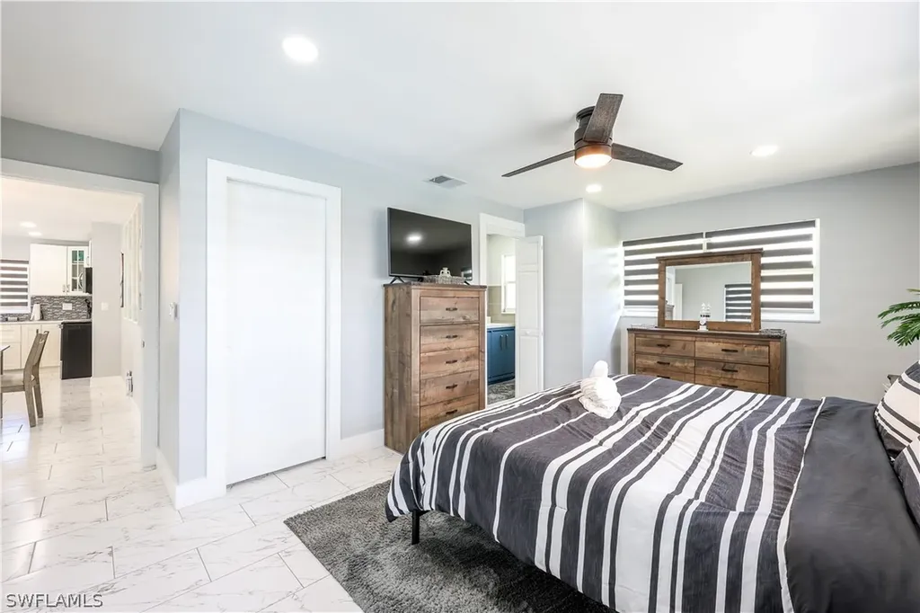 3505 SE 16th Place Cape Coral FL 33904